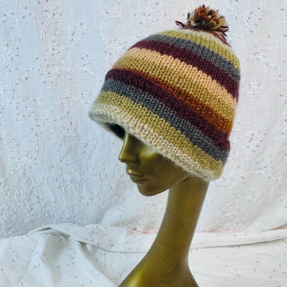 Handknit 100% Wool Winter Hat – Striped with Pom Pom - Picture 1 of 4